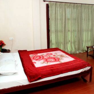 Hotel RJ Inn, Ooty 2